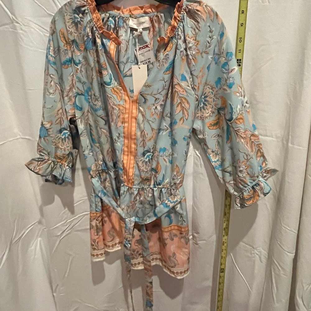 MELLODAY Vibrant Floral Top